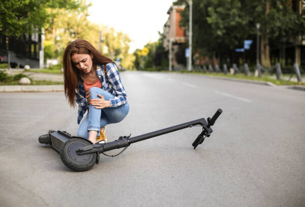 Qui paye votre indemnisation après un accident de trottinette ?