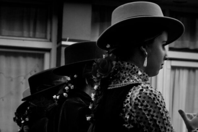 Le noir dans la mode : une histoire d’élégance intemporelle
