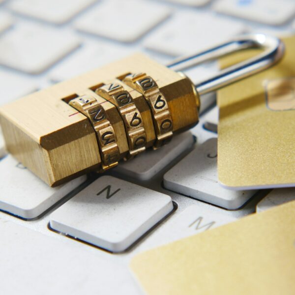 Codes de cadenas sécurisés : guide essentiel pour bien choisir
