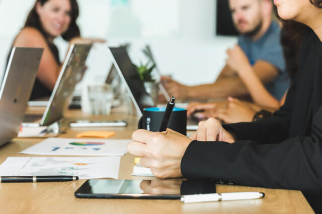Cabinet comptable pour chefs de projet et PME à Charleroi : Pilotez votre performance financière