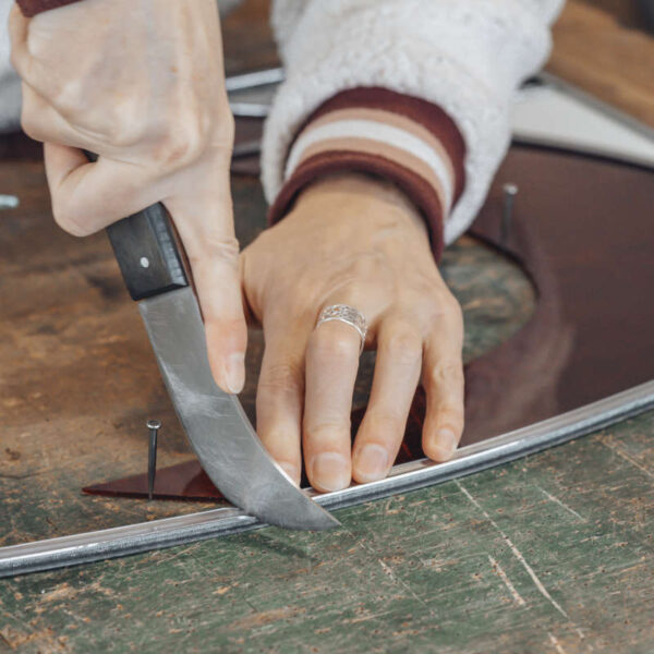 Techniques essentielles de coupe verre de sécurité pour débutants